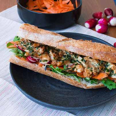 Sandwich banh-mi